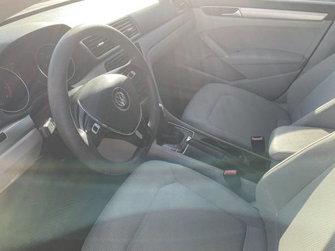 Used 2016 Volkswagen Passat 1.8T S image 11