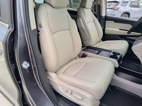 New 2026 Honda Odyssey EX-L image 12