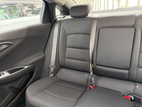 Used 2024 Chevrolet Malibu LT image 40