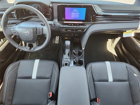 New 2026 Toyota Camry Hybrid image 18