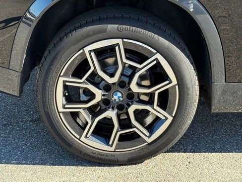 Used 2025 BMW X1 xDrive28i w/ Technology Package image 14