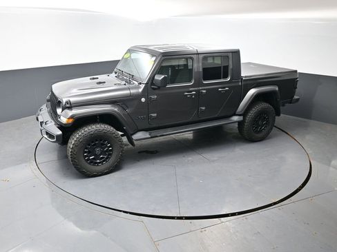 Used 2021 Jeep Gladiator Sport AWD/4WD image 47