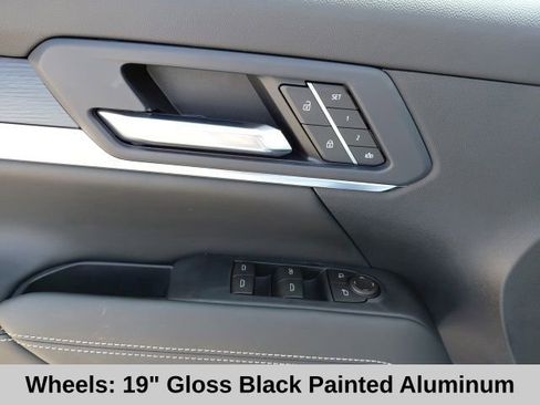 New 2026 GMC Terrain Elevation w/ Elevation Premium Package image 15