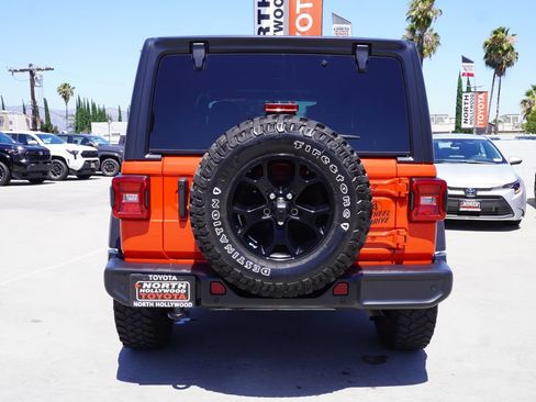 Used 2022 Jeep Wrangler Unlimited Sport AWD/4WD image 6