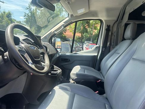Used 2017 Ford Transit 250 148 Low Roof RWD image 9