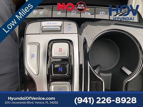 Certified 2024 Hyundai Tucson Limited FWD image 35