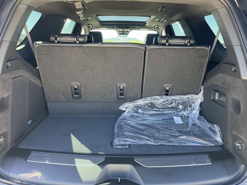 New 2026 Cadillac Escalade Luxury w/ Touring Package image 12