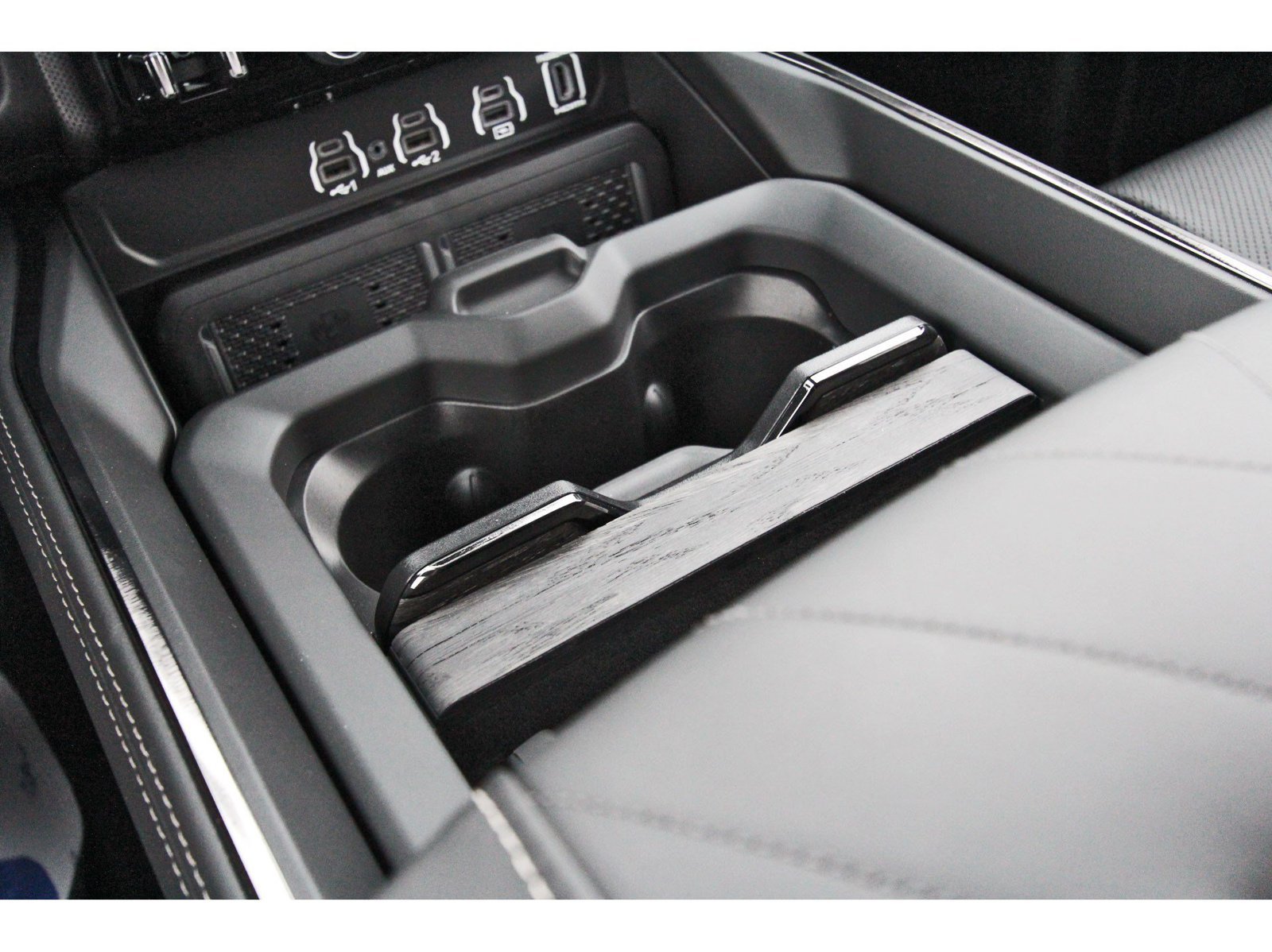 New 2027 RAM 2500 Limited AWD/4WD image 23
