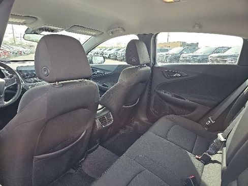 Used 2019 Chevrolet Malibu LT FWD image 15