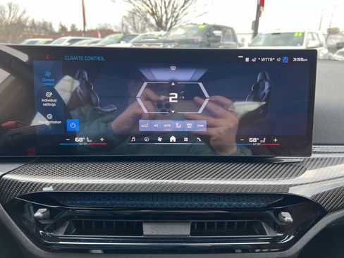 Used 2025 BMW M3 Competition image 21