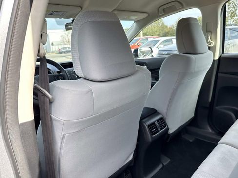 Used 2016 Honda CR-V LX image 14