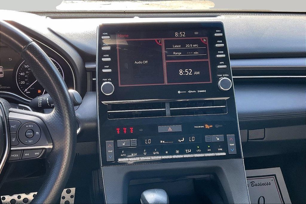 Used 2019 Toyota Avalon XSE FWD image 6