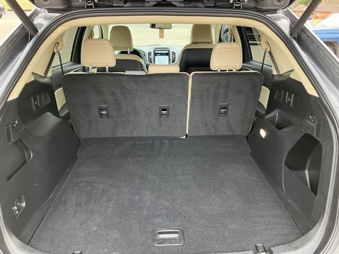 Used 2024 Ford Edge SEL w/ Convenience Package AWD/4WD image 18