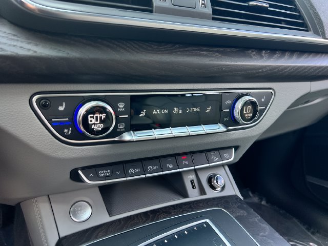 Used 2019 Audi Q5 Prestige w/ Prestige Package AWD/4WD image 25