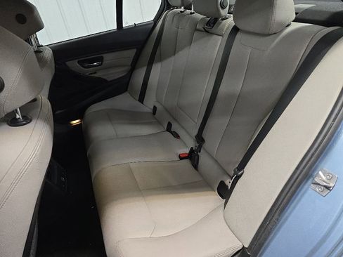 Used 2013 BMW 335i xDrive Sedan AWD/4WD image 31