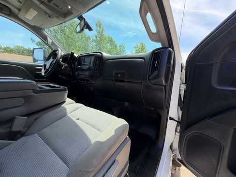 Used 2015 Chevrolet Silverado 2500 W/T w/ WT Convenience Package AWD/4WD image 18