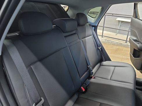 New 2026 Hyundai Kona Limited FWD image 11