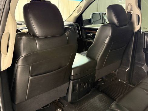 Used 2016 RAM 3500 Laramie AWD/4WD image 43