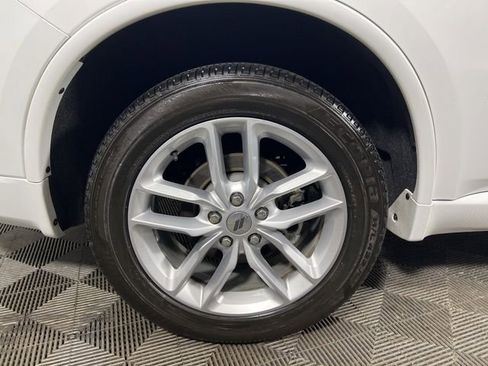 Used 2023 Dodge Durango GT image 12