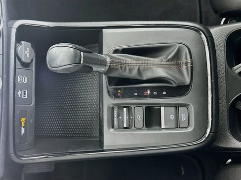 Used 2024 Honda CR-V Sport image 24