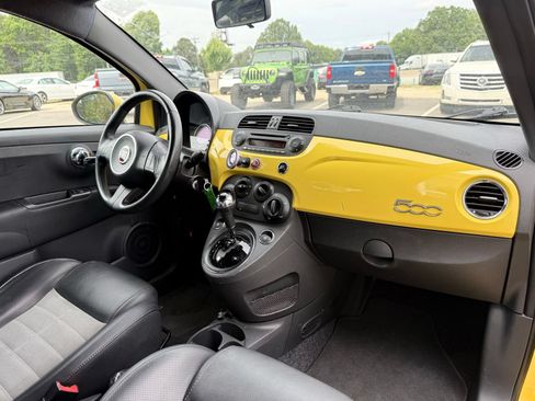 Used 2013 FIAT 500 Sport FWD image 19