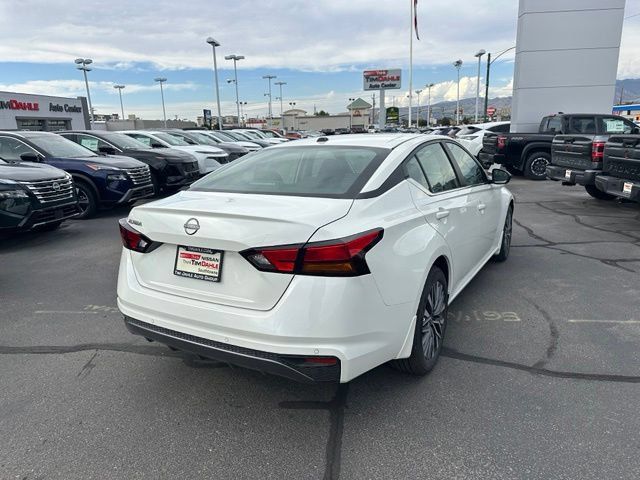 New 2026 Nissan Altima 2.5 SV FWD image 11