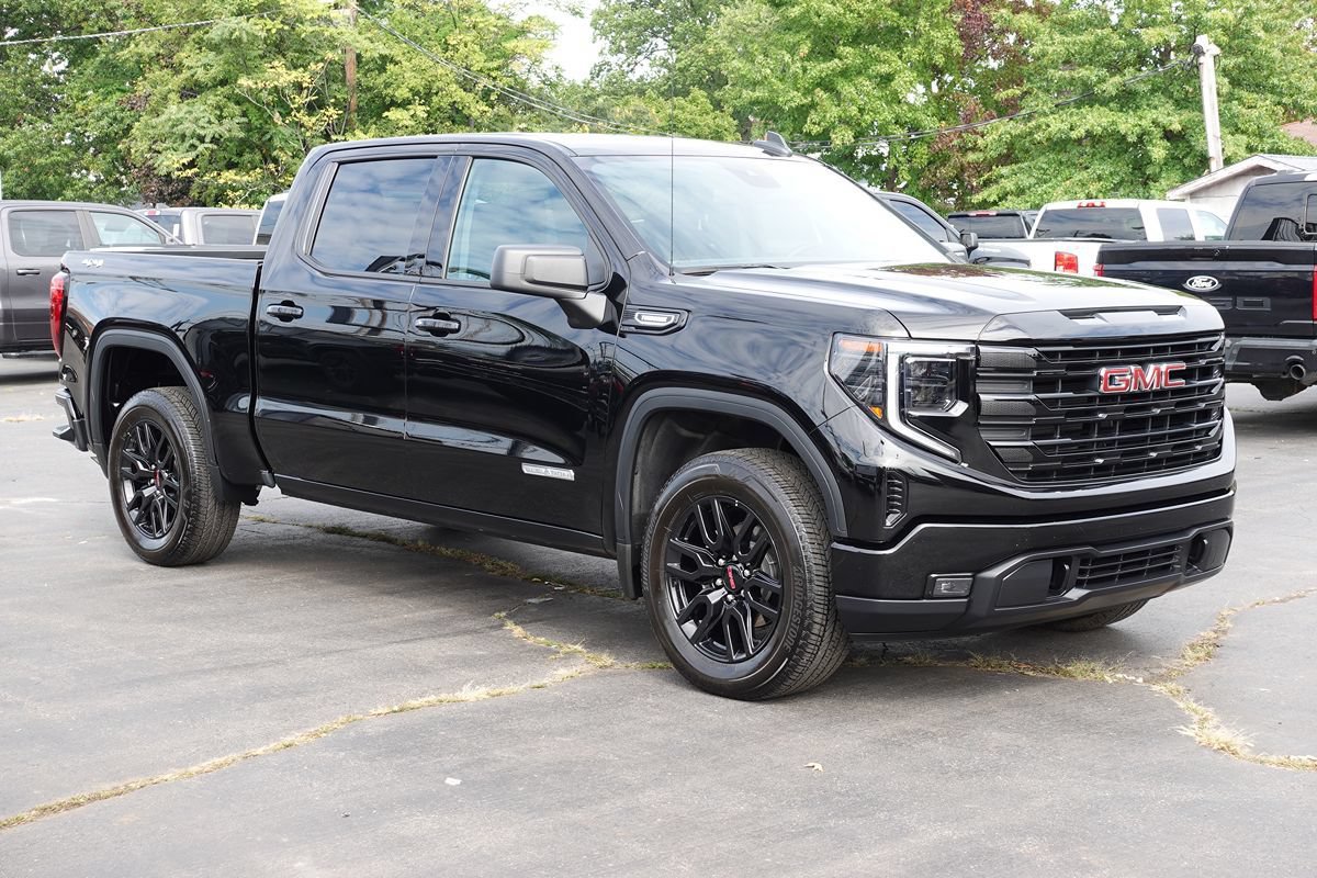 Used 2024 GMC Sierra 1500 Elevation AWD/4WD image 4