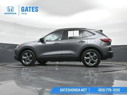 Used 2025 Ford Escape ST-Line AWD/4WD image 41