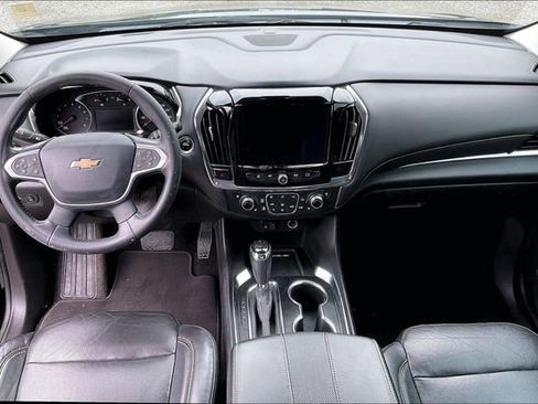 Used 2020 Chevrolet Traverse Premier w/ Redline Edition FWD image 7