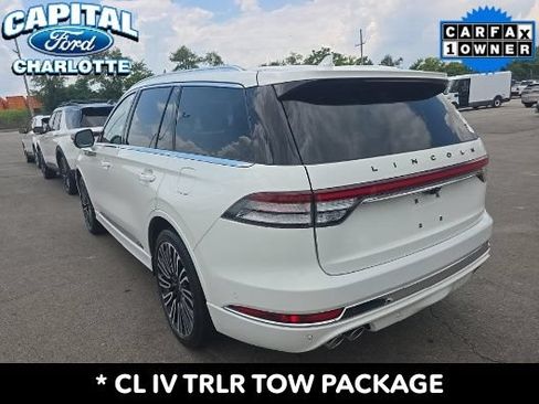 Used 2023 Lincoln Aviator Black Label w/ Class IV Trailer Tow Package AWD/4WD image 5