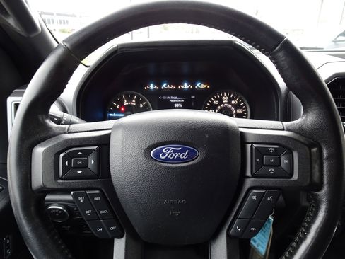 Used 2018 Ford F150 XLT w/ Equipment Group 302A Luxury image 24