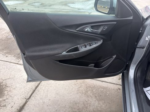 Used 2023 Chevrolet Malibu LT FWD image 10