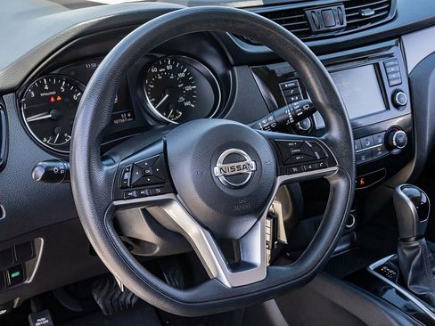 Used 2019 Nissan Rogue Sport S image 25