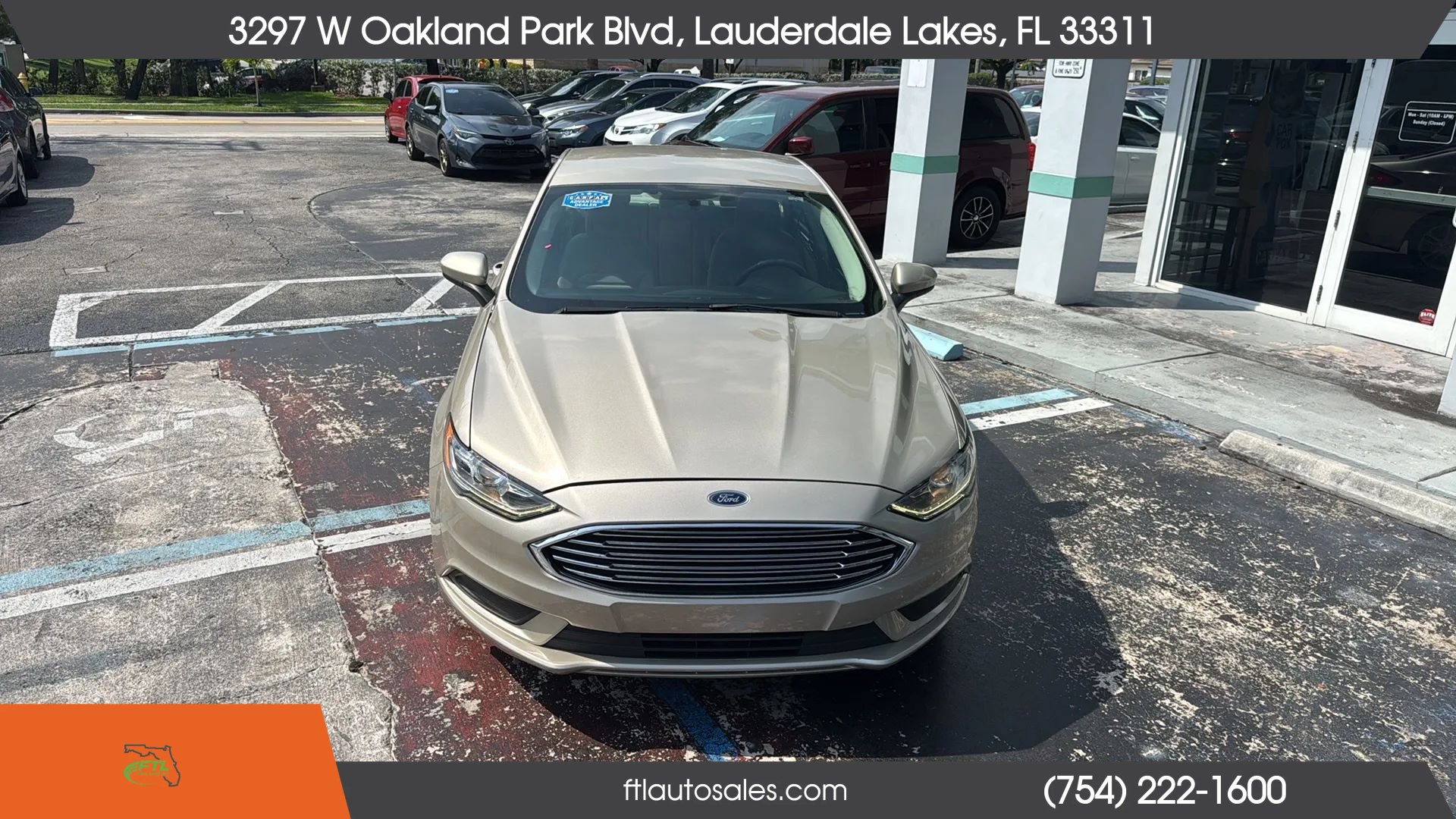Used 2018 Ford Fusion SE FWD image 4