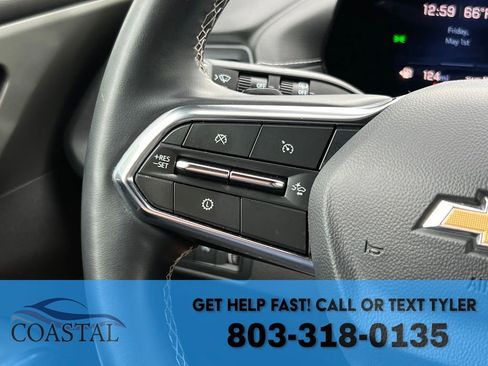 Used 2025 Chevrolet Traverse LT AWD/4WD image 34