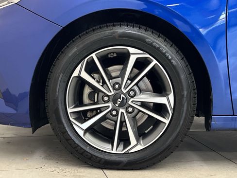 Used 2022 Kia Forte LXS w/ LXS Technology Package image 10