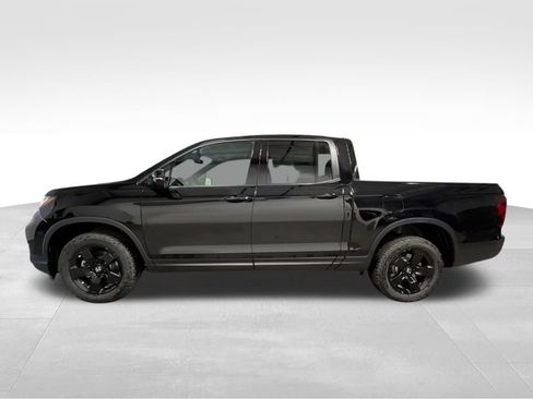 New 2026 Honda Ridgeline Black Edition image 2