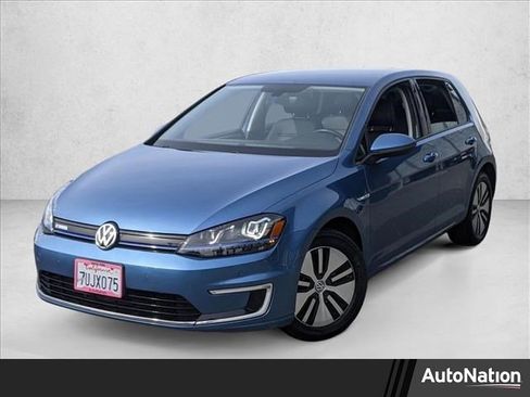 Used 2016 Volkswagen e-Golf SEL Premium w/ Driver Assistance Package image 1