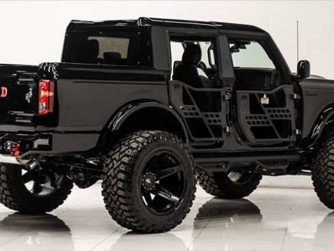 Used 2025 Ford Bronco Pickup image 13