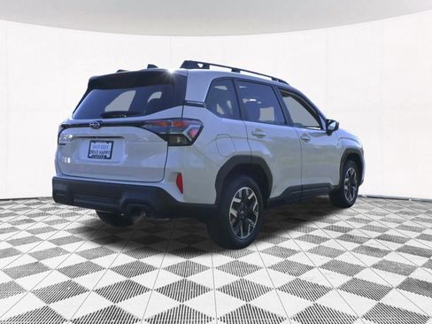 New 2025 Subaru Forester Premium w/ Convenience Package #1 image 16