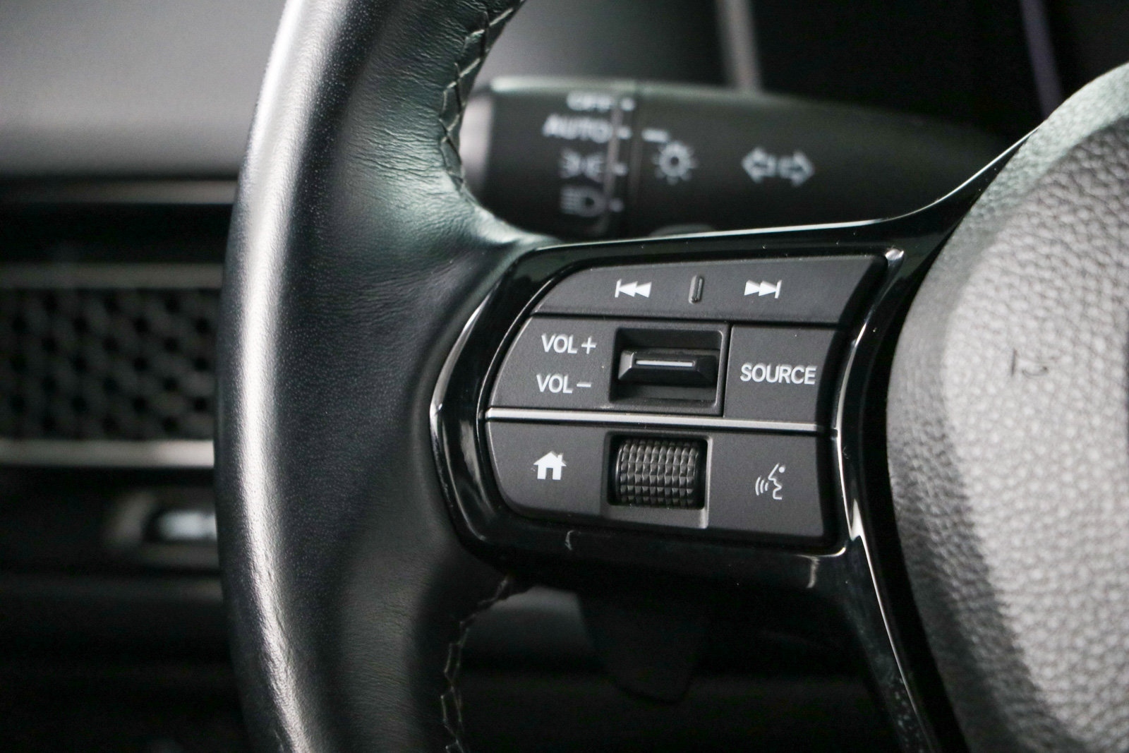 Used 2025 Honda Civic Sport image 13