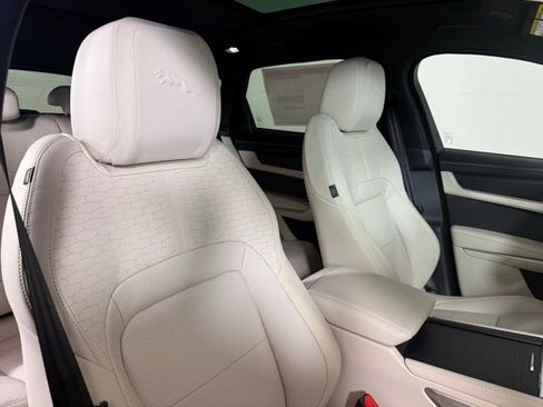 Certified 2026 Jaguar F-PACE R-Dynamic S image 36