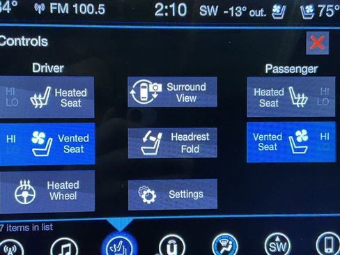 Used 2017 Chrysler Pacifica Limited w/ UConnect Theater Package image 56