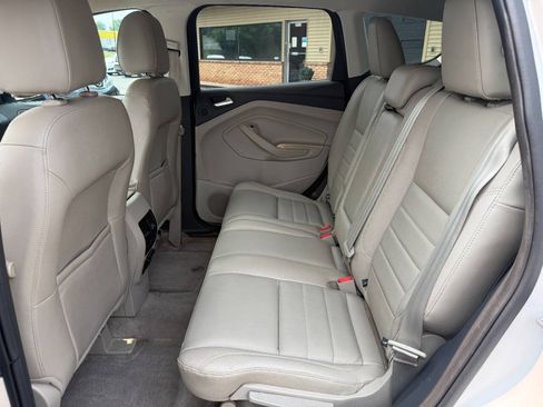 Used 2014 Ford Escape SE w/ Equipment Group 201A AWD/4WD image 26
