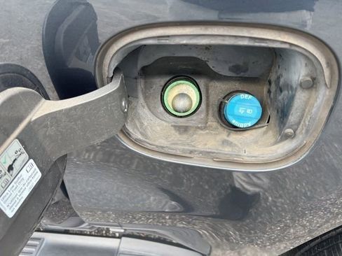 Used 2021 Chevrolet Silverado 1500 RST w/ Z71 Off-Road Package image 9