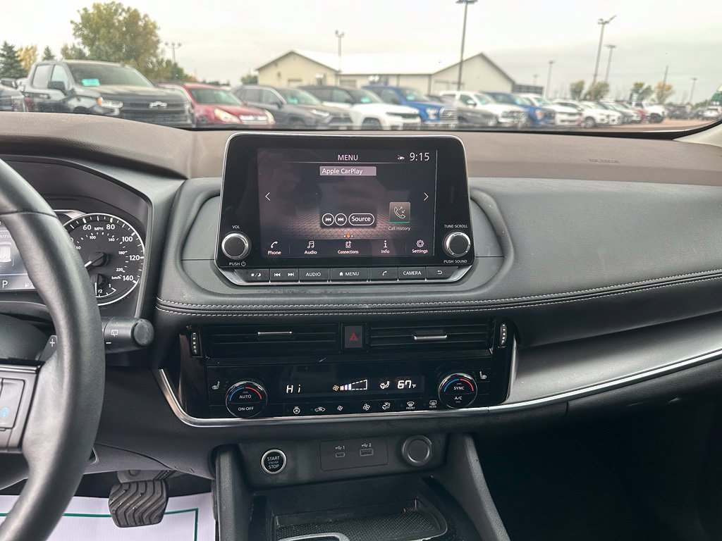 Used 2021 Nissan Rogue SV w/ Premium Package AWD/4WD image 16