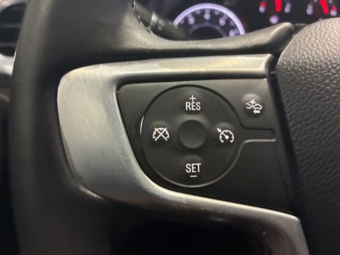 Used 2017 GMC Acadia SLT image 22