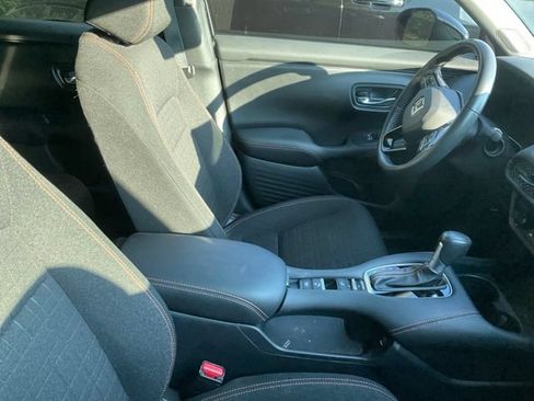 Used 2024 Honda HR-V Sport image 4