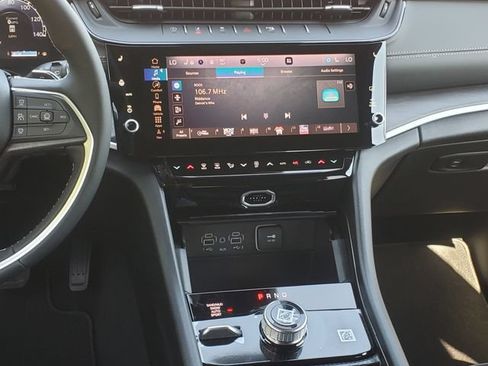 New 2026 Jeep Grand Cherokee L Limited AWD/4WD image 27