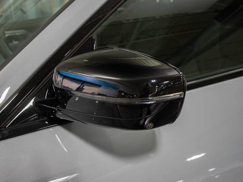 Used 2023 BMW i4 eDrive40 w/ M Sport Package RWD image 7